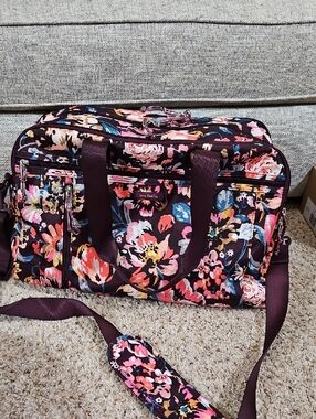 NWOT Vera Bradley Floral Weekender Duffel Bag with Laptop Compartment
